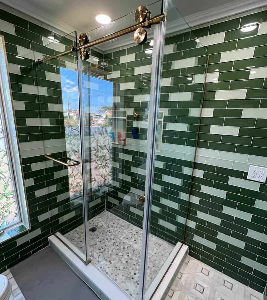 Shower Door Enclosure. High-quality glass shower door with a sleek sliding design for modern bathrooms.